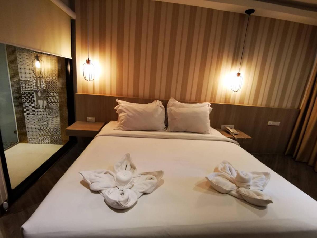 168 Studio Hotel Ubon Ratchathani Exterior photo