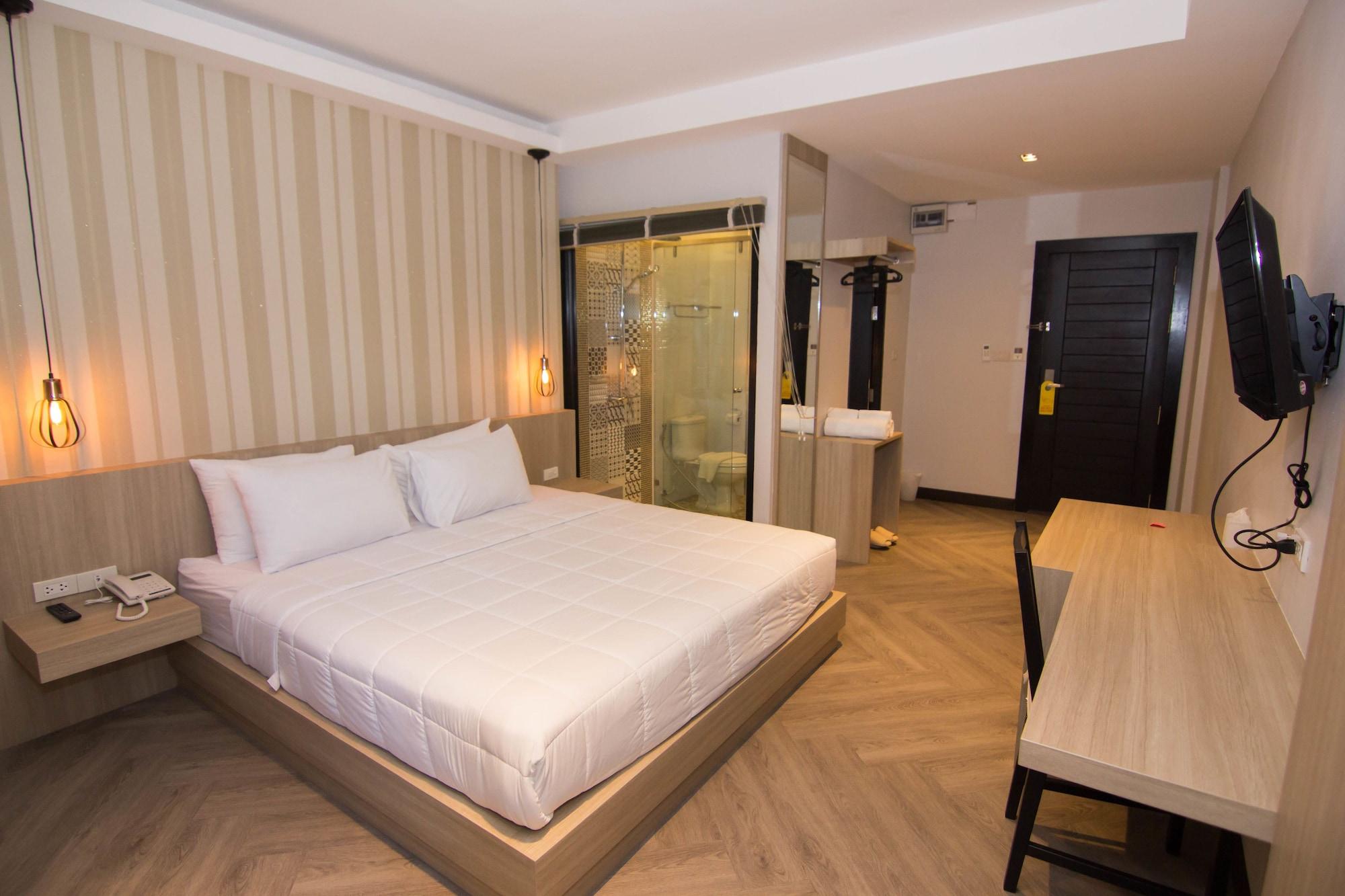 168 Studio Hotel Ubon Ratchathani Exterior photo