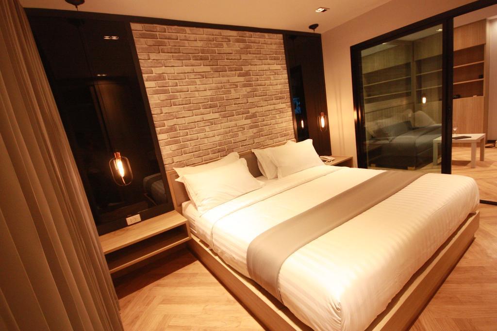168 Studio Hotel Ubon Ratchathani Exterior photo